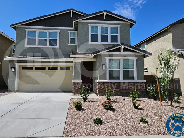 8239 E Petunia Ave, Mesa, AZ 85212