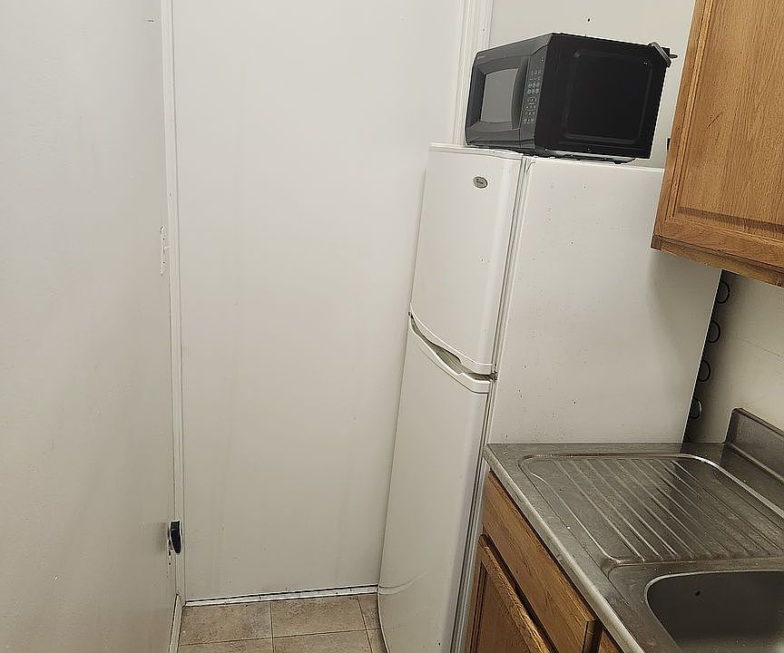 1st image of 228 Boerum St #2RF