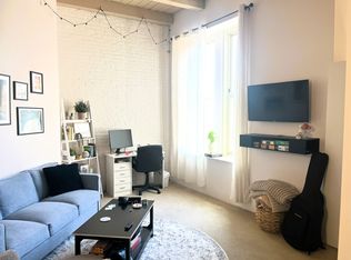 10 Thacher St APT 401, Boston, MA 02113