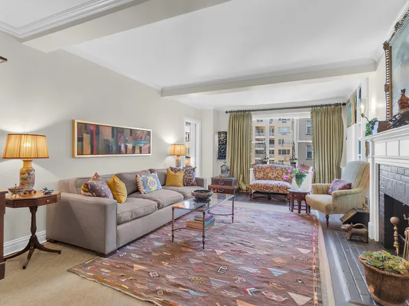 414 East 52nd Street image 1 of 6