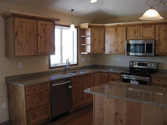 2nd image of 4145 Crystal Dr