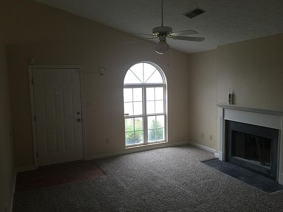 2nd image of 337 Shadow Glen Ct