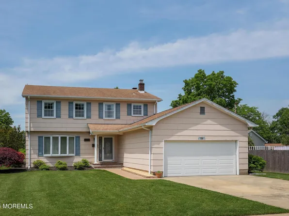 58 Lynn Boulevard, Hazlet, NJ 07730