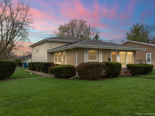 3719 152nd St, Midlothian, IL 60445