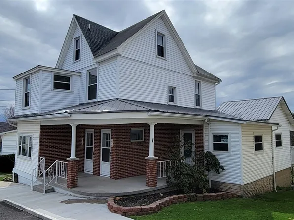 216 W Main St, Stoystown, PA 15563