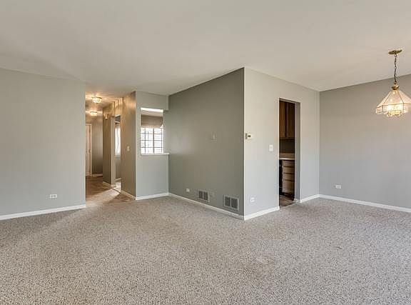 3rd image of 1579 N Saint Marks Pl