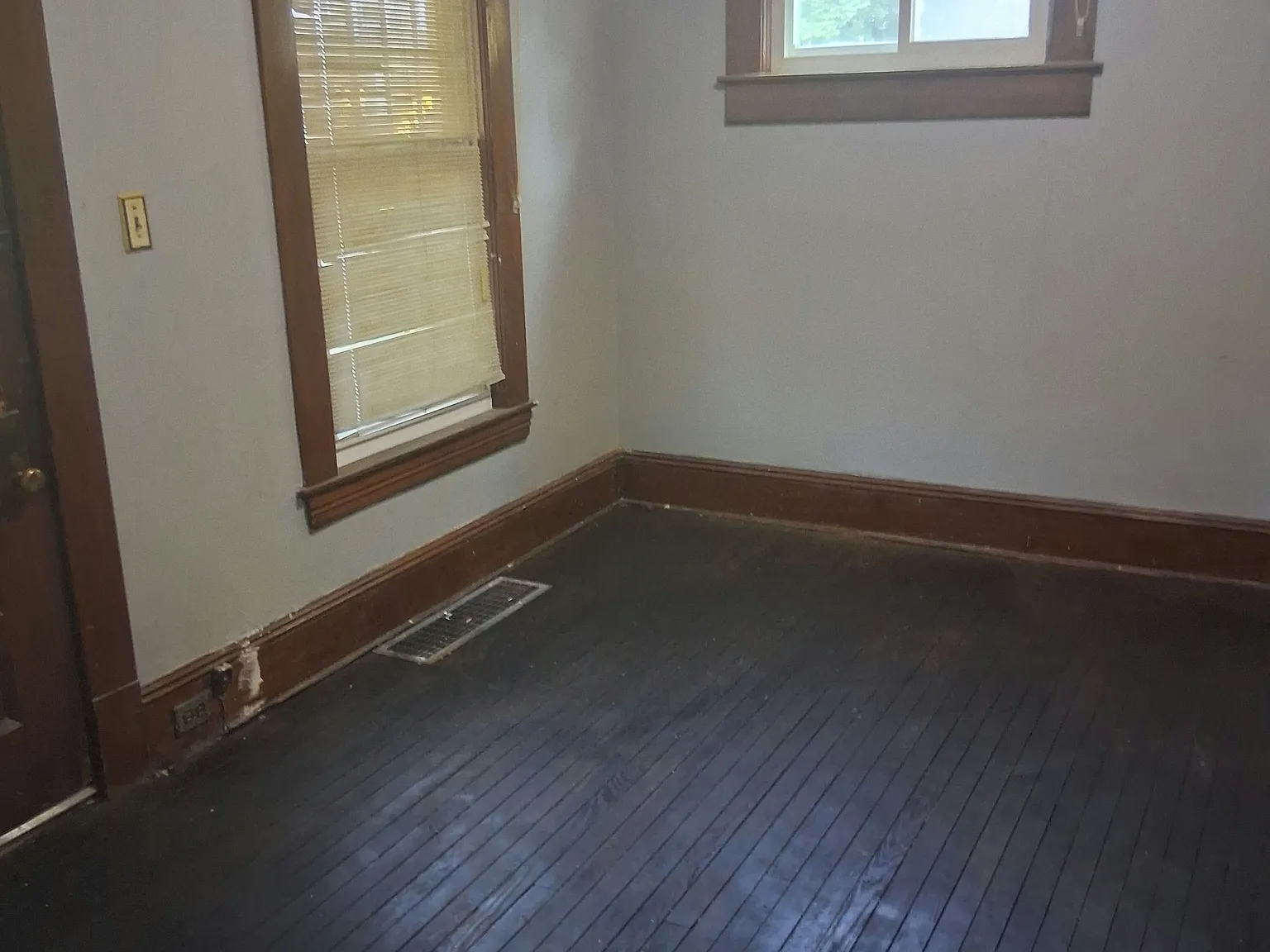 3 bed, 1729 sqft, $1,300 — Photo 3