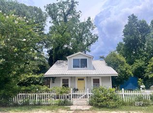 16025 N Park Dr, Silverhill, AL 36576