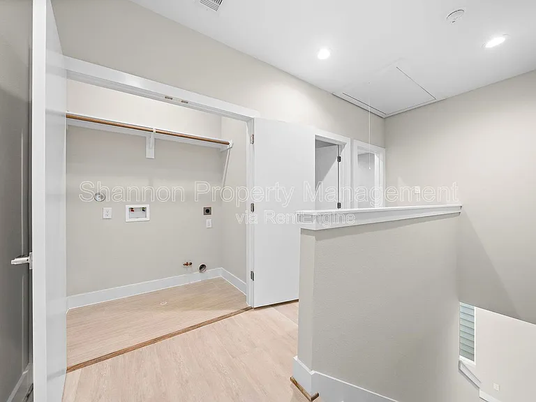 28 Bucan St #E — Photo 24