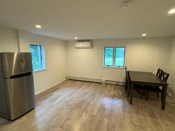 1670 Maple St, Fort Lee, NJ 07024