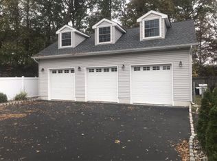 110 Prospect Ave, Dunellen, NJ 08812