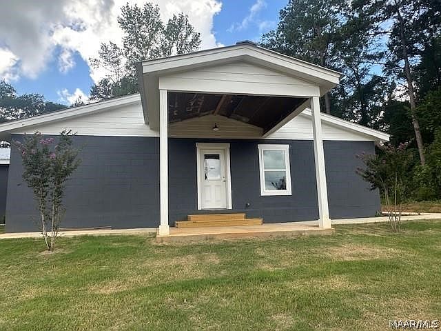 1st image of 2111 Highway 82 W