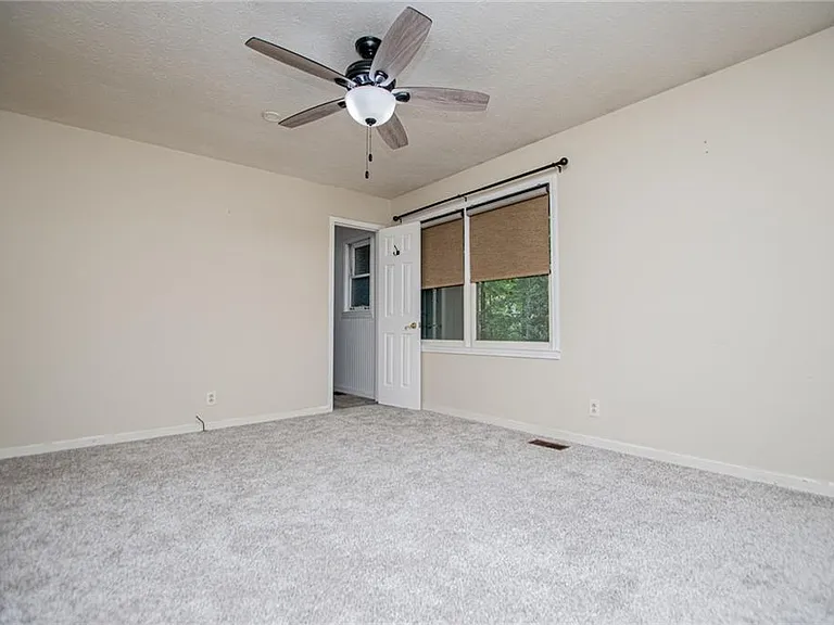 1499 Stonington Ct — Photo 26