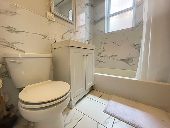3rd image of 651 Bergen Ave #31E