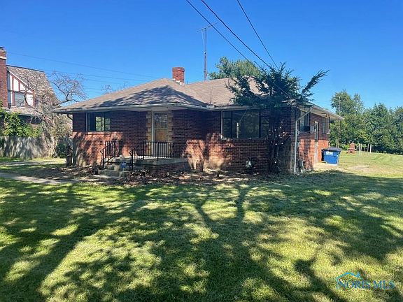 3rd image of 3646 Suder Ave