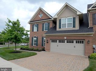 36 Rittenhouse Cir, Newtown, PA 18940