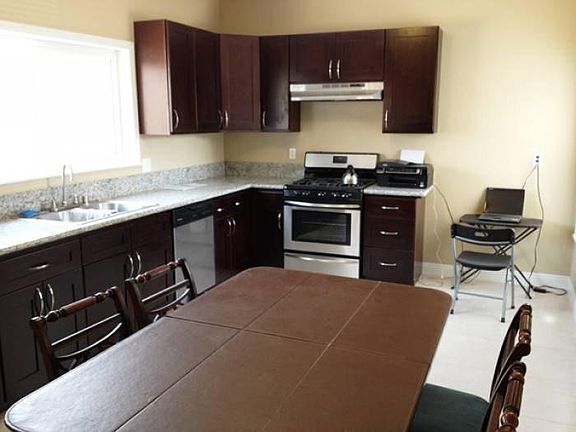 Off-site housing at USC