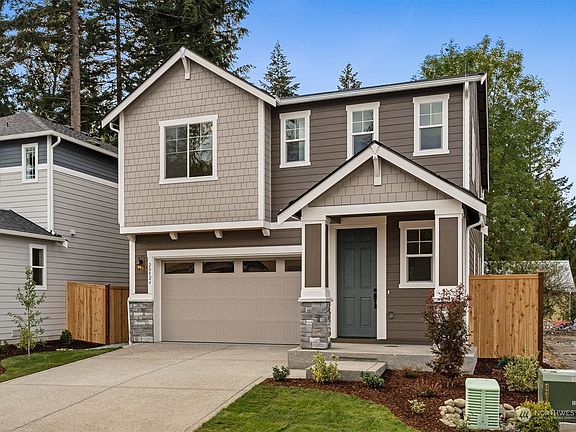 2nd image of 20524 97th Avenue E #11