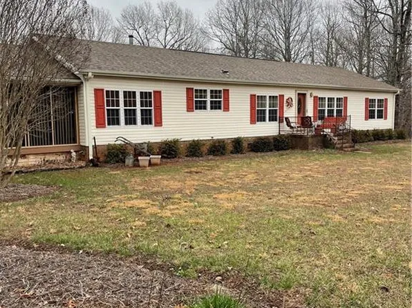 1611 State Highway 704, Madison, NC 27025