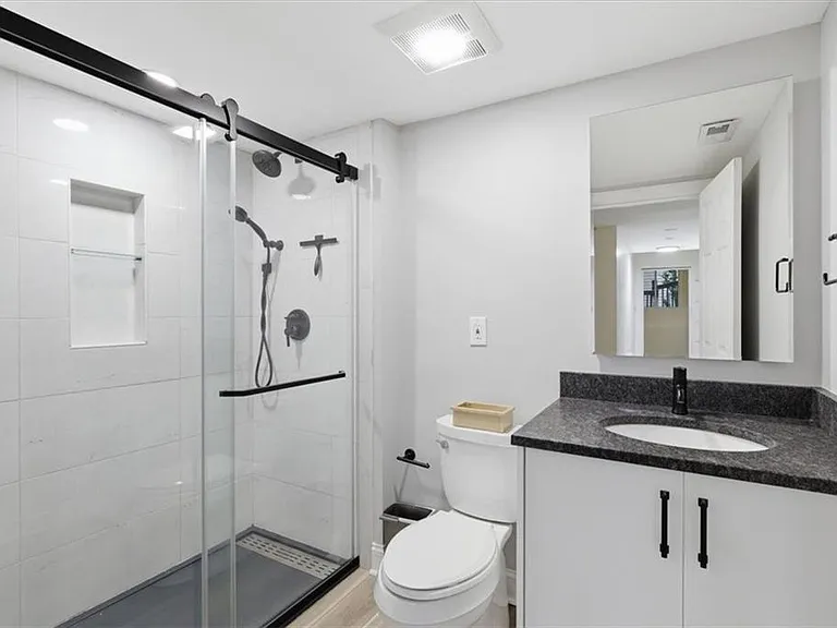 9485 Martin Rd — Photo 41