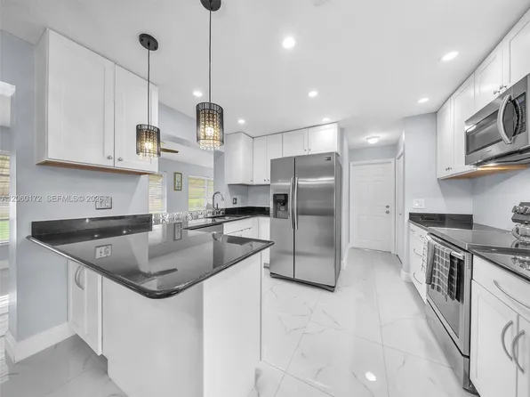 1221 NW 45th St, Pompano Beach, FL 33064