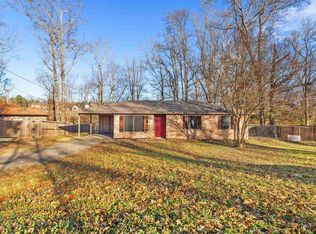 1106 Brad Cir, Lindale, TX 75771