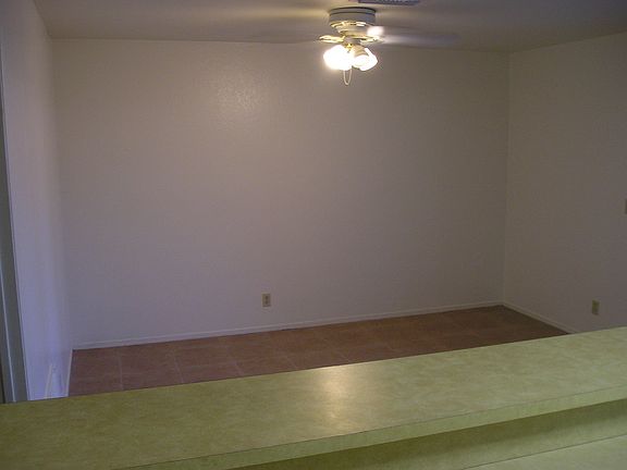 5th image of 2558 Paradise Village Way