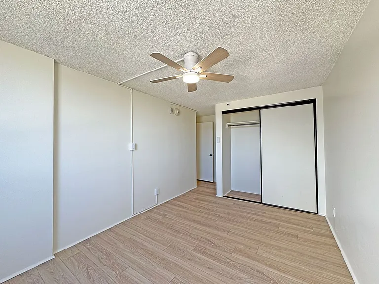2724 Kahoaloha Ln #2007 — Photo 19