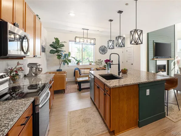 8848 S Kipling Way #208, Littleton, CO 80127