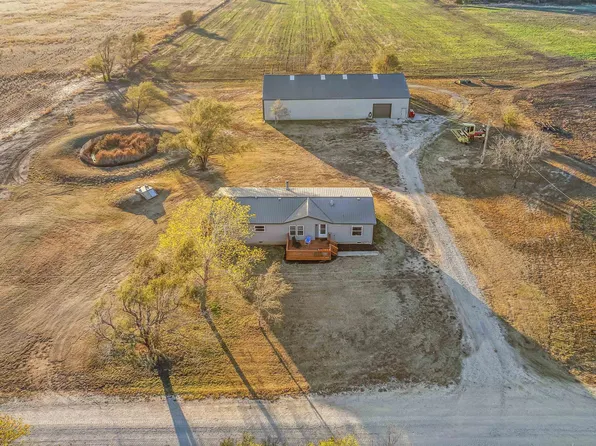 1117 S Hillside Rd, South Haven, KS 67140