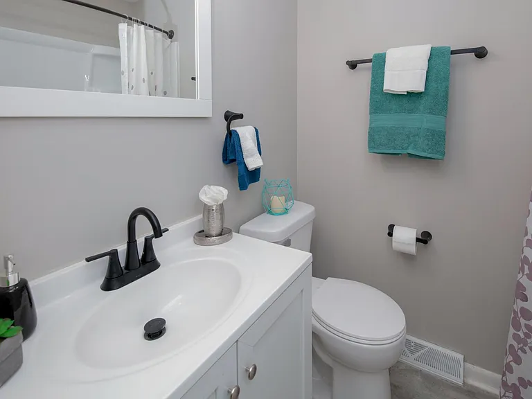 3004 Nichols Rd — Photo 8