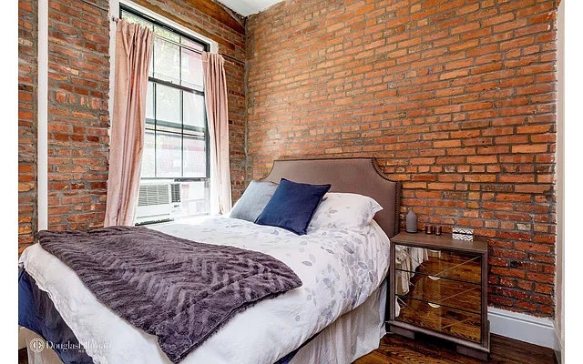 Rented by Douglas Elliman | media 35