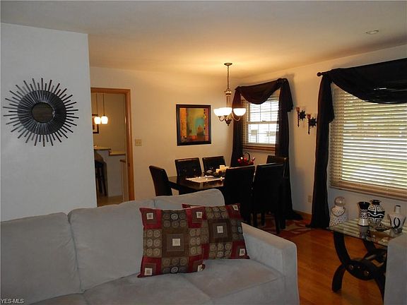 5th image of 104 Morningside Cir