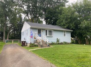 8665 West Ave, Eden, NY 14057