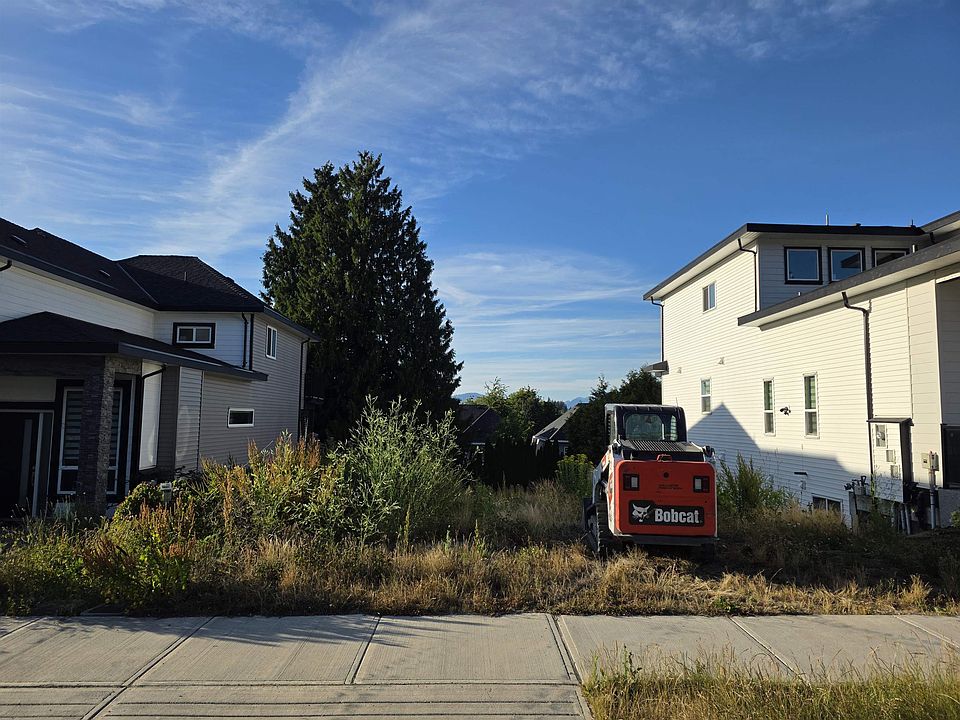 1st image of 13947 60a Ave