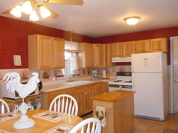 5th image of 108 Marjorie Dr