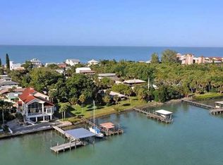 1525 Gulf Blvd, Englewood, FL 34223