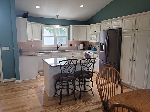 5th image of 1240 Linwood Dr NW