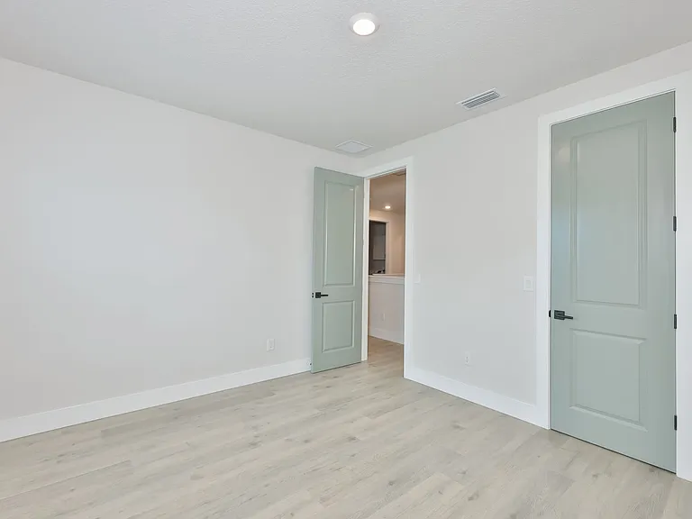 4718 W Kensington Ave — Photo 30