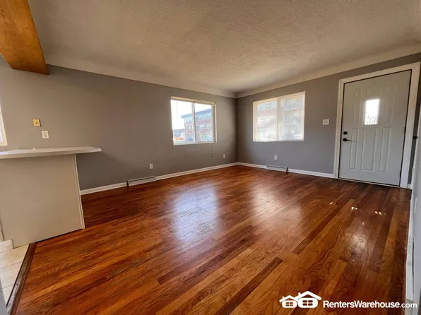 802 SW 3rd St, Ankeny, IA 50023
