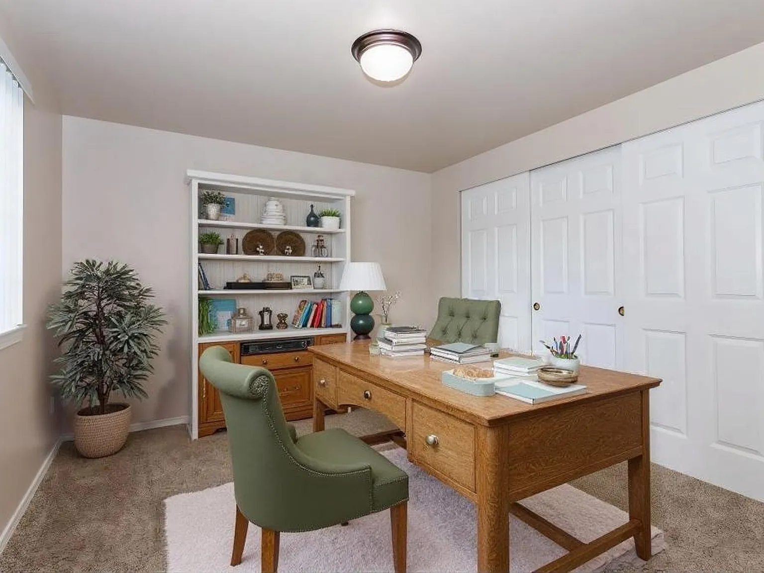 The Vineyards Apartments - Bremerton, WA. — Photo 2
