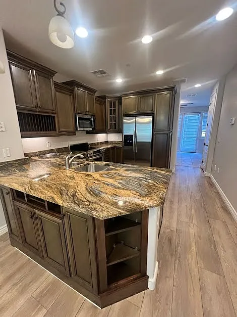2 bed, 2.5 bath, 1755 sqft, $2,700 — Photo 4