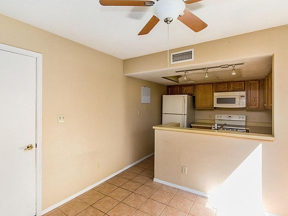 4th image of 1915 N Avenida De Palmas APT 7