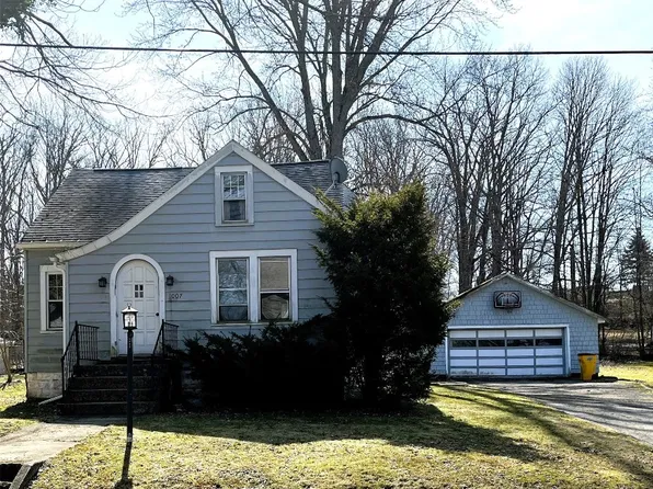 1007 2nd St, Meadville, PA 16335