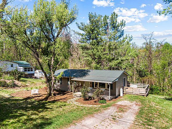 3rd image of 2274 Gingerbread Rd