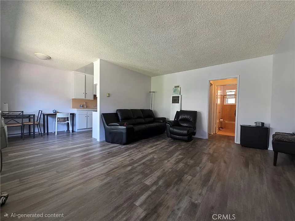 735 Cedar Ave