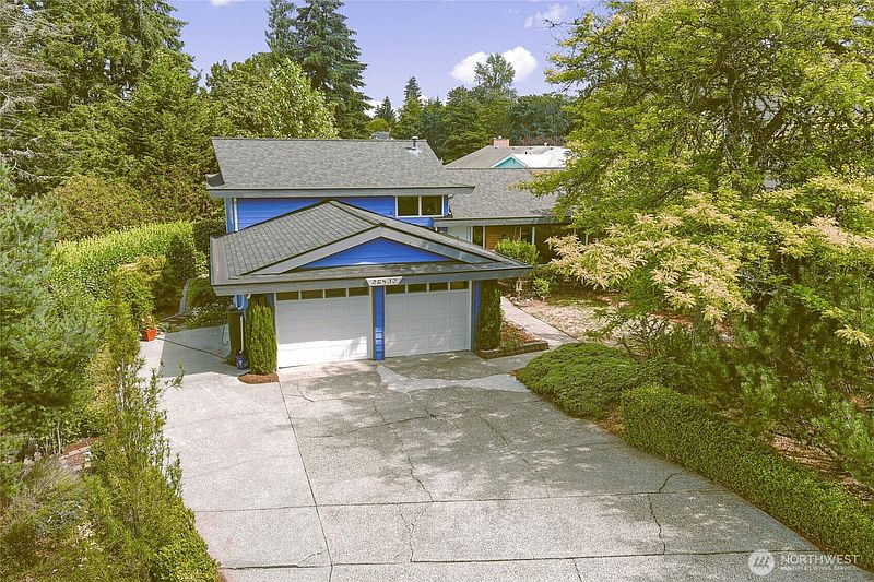2nd image of 26432 Somerset Lane