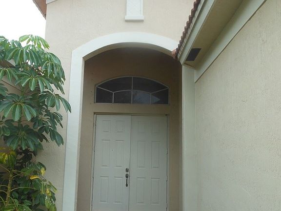 3rd image of 5738 Place Lake Dr