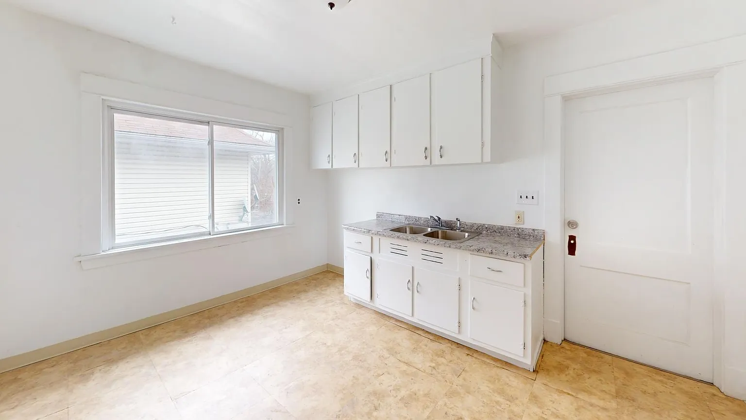 12900 Hoy Ave #0 photo 1