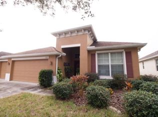 11111 Wembley Landing Dr, Lithia, FL 33547